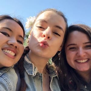 Meet your Posher, Nicole